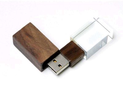 USB-флешка на 16 Гб прямоугольной формы, под гравировку 3D логотипа, материал стекло, с деревянным колпачком красного цвета, красный